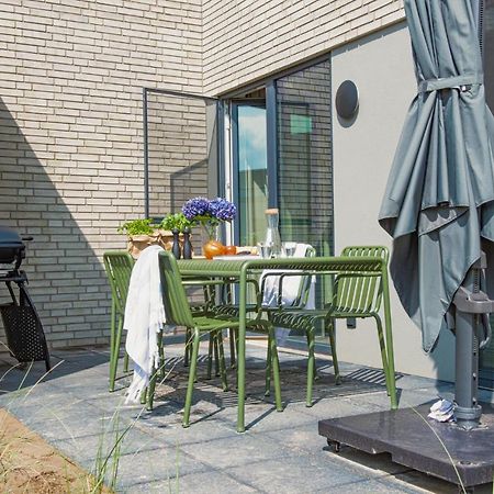 Awesome Home In Lembruch-Duemmer See With Kitchen المظهر الخارجي الصورة