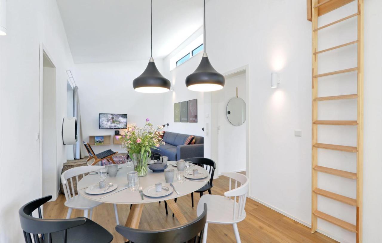 Awesome Home In Lembruch-Duemmer See With Kitchen المظهر الخارجي الصورة