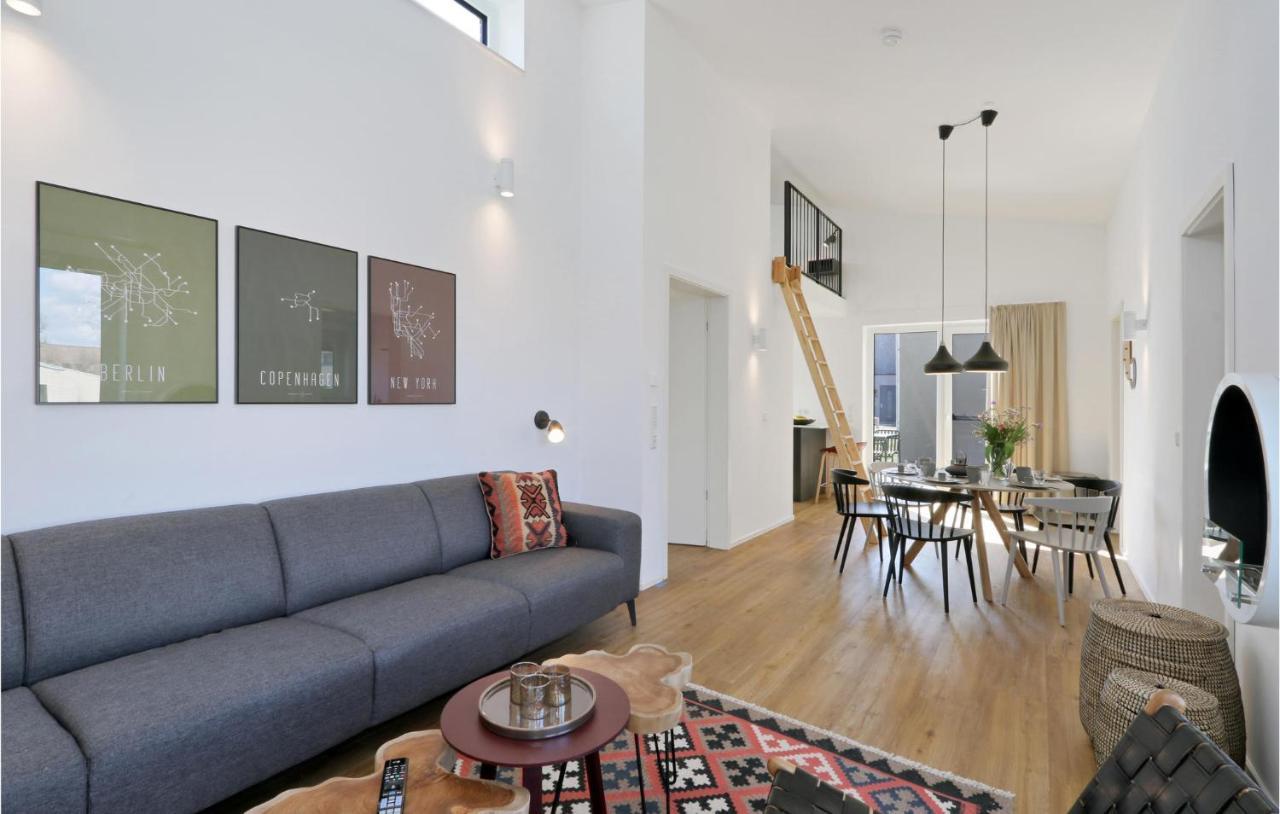 Awesome Home In Lembruch-Duemmer See With Kitchen المظهر الخارجي الصورة